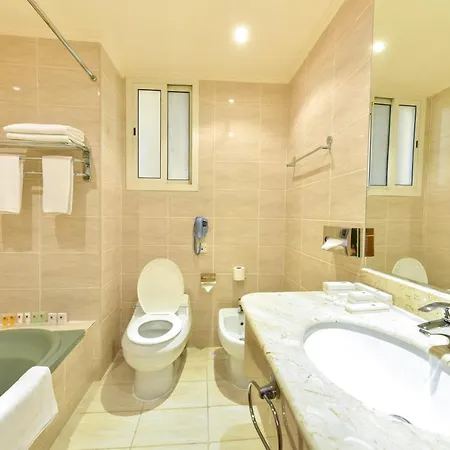 Cayam Hotel Ad Dawhah Esterno foto
